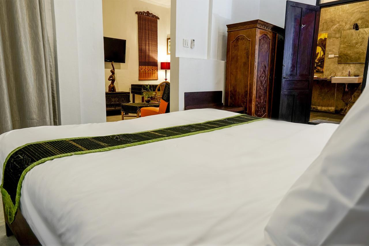 ลานิส เฮาส์ บาย เดอะ พอนด์ Hotel เวียงจันทน์ ภายนอก รูปภาพ