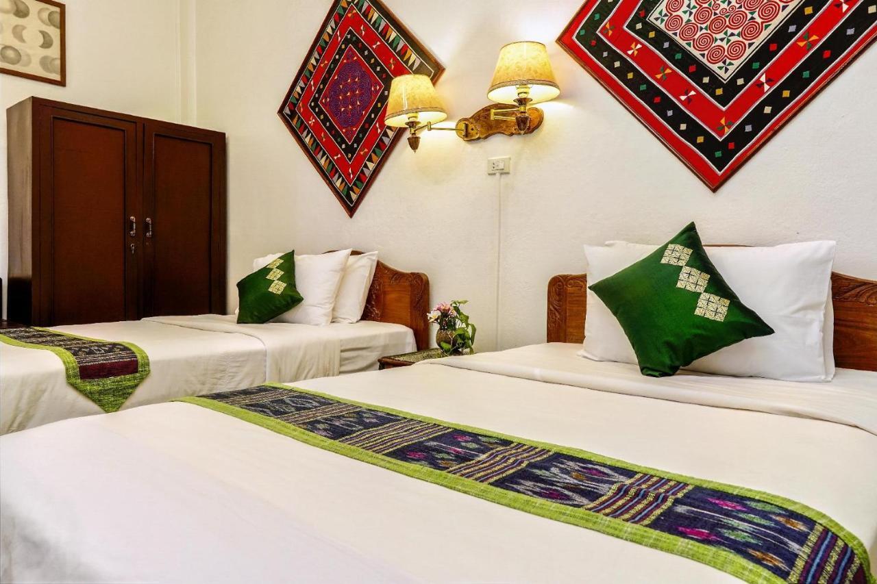 ลานิส เฮาส์ บาย เดอะ พอนด์ Hotel เวียงจันทน์ ภายนอก รูปภาพ